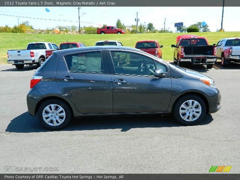 Magnetic Gray Metallic / Ash Gray 2012 Toyota Yaris L 5 Door