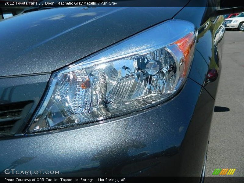 Magnetic Gray Metallic / Ash Gray 2012 Toyota Yaris L 5 Door