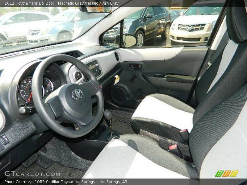 Magnetic Gray Metallic / Ash Gray 2012 Toyota Yaris L 5 Door
