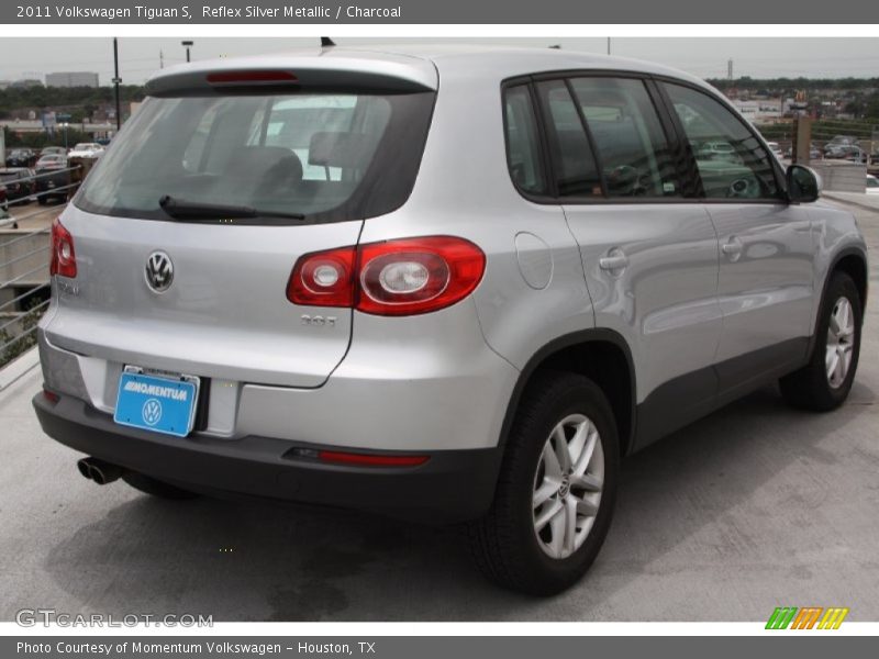 Reflex Silver Metallic / Charcoal 2011 Volkswagen Tiguan S