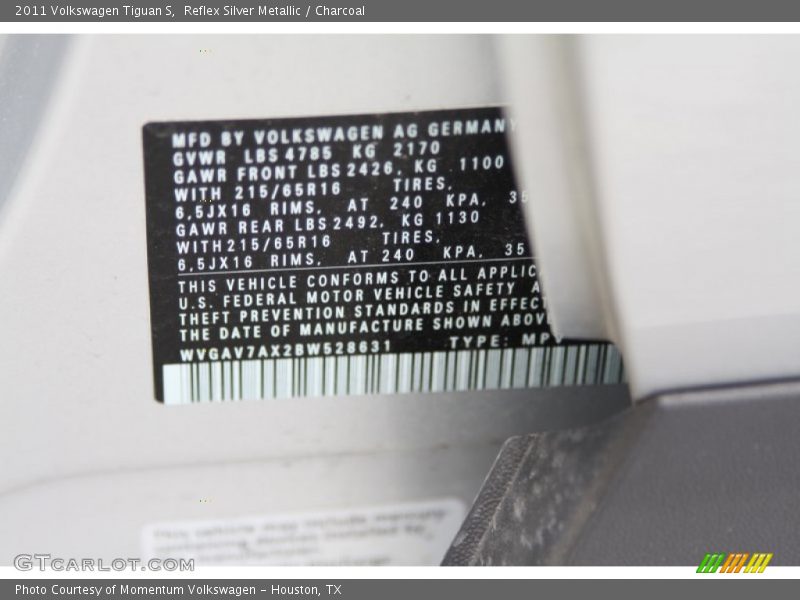 Reflex Silver Metallic / Charcoal 2011 Volkswagen Tiguan S
