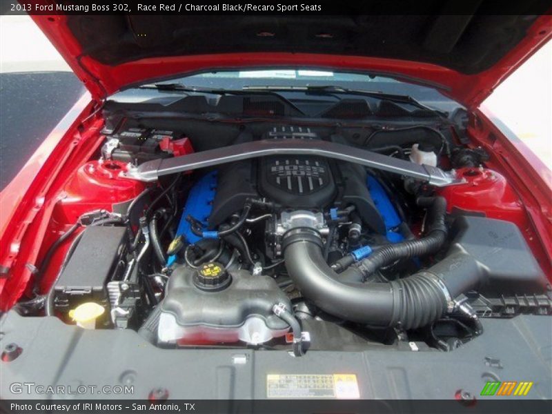  2013 Mustang Boss 302 Engine - 5.0 Liter 302 Hi-Po DOHC 32-Valve Ti-VCT V8