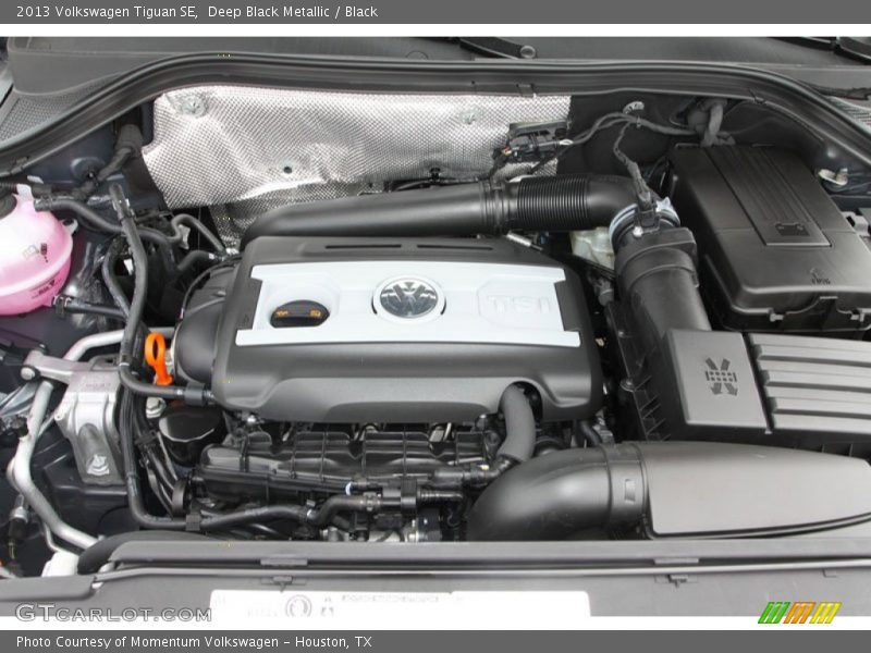 Deep Black Metallic / Black 2013 Volkswagen Tiguan SE