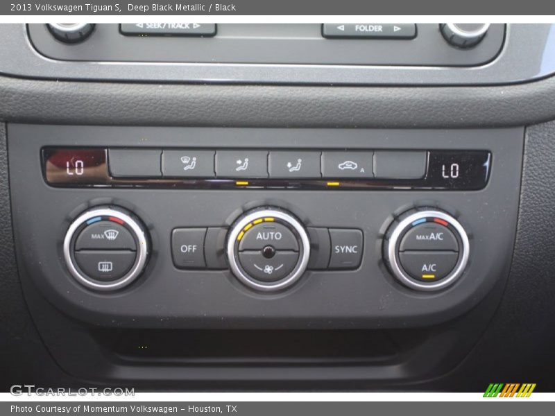 Deep Black Metallic / Black 2013 Volkswagen Tiguan S