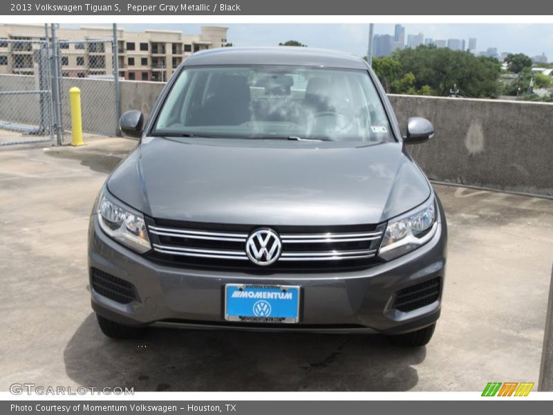 Pepper Gray Metallic / Black 2013 Volkswagen Tiguan S