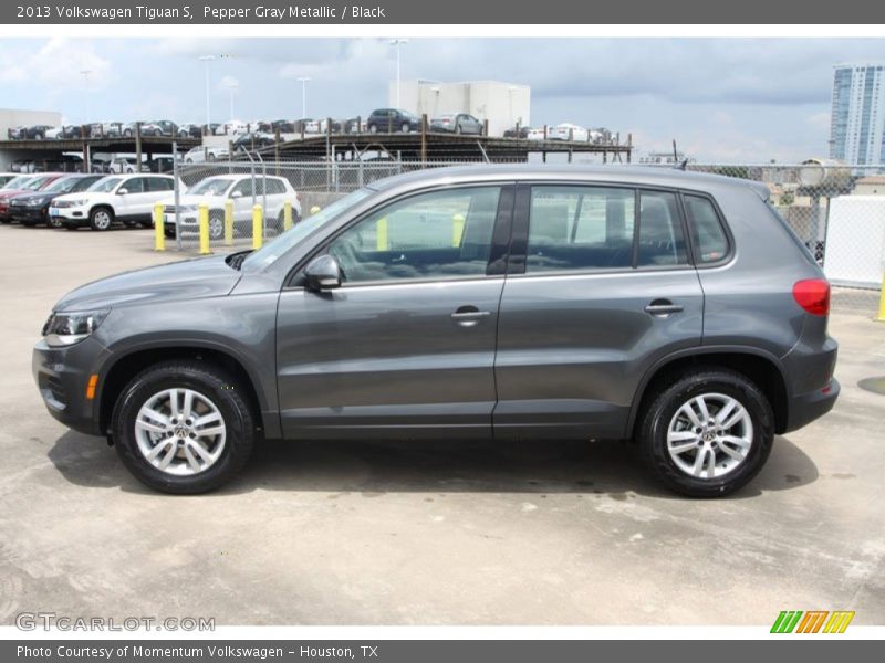 Pepper Gray Metallic / Black 2013 Volkswagen Tiguan S