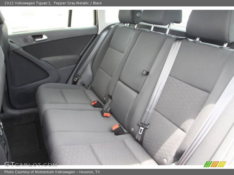 Pepper Gray Metallic / Black 2013 Volkswagen Tiguan S