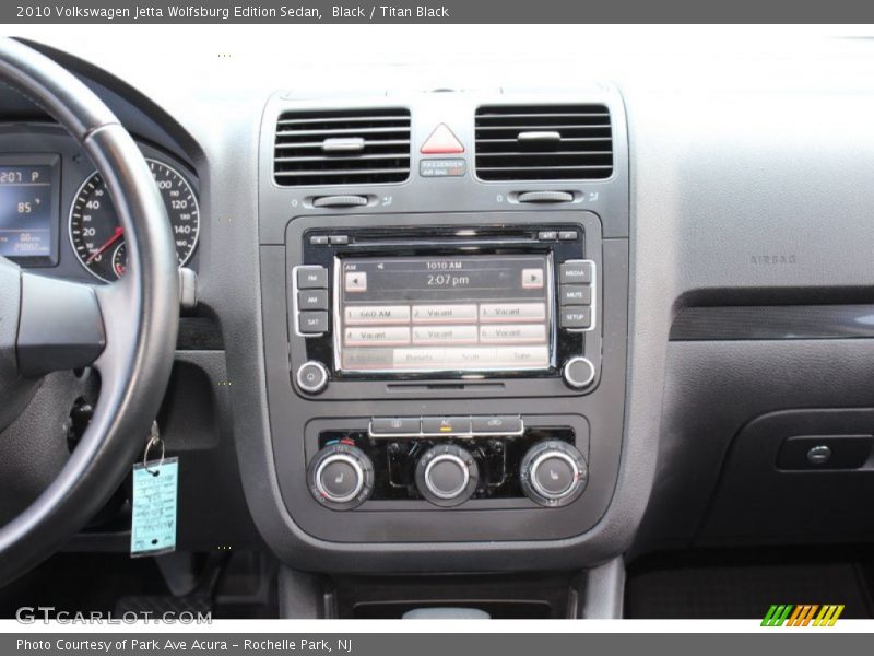 Black / Titan Black 2010 Volkswagen Jetta Wolfsburg Edition Sedan