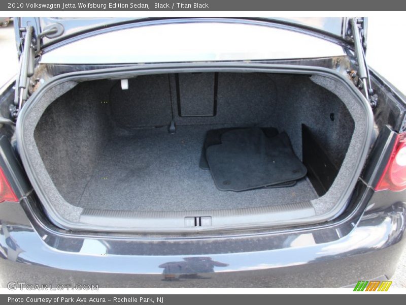 Black / Titan Black 2010 Volkswagen Jetta Wolfsburg Edition Sedan