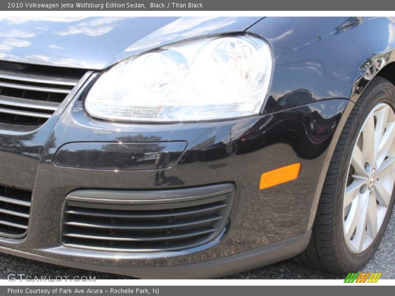 Black / Titan Black 2010 Volkswagen Jetta Wolfsburg Edition Sedan