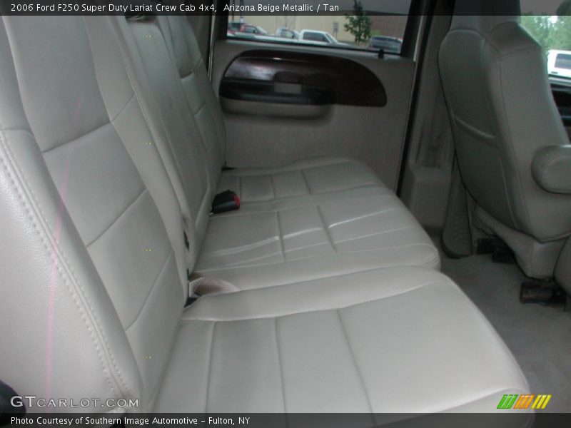 Arizona Beige Metallic / Tan 2006 Ford F250 Super Duty Lariat Crew Cab 4x4