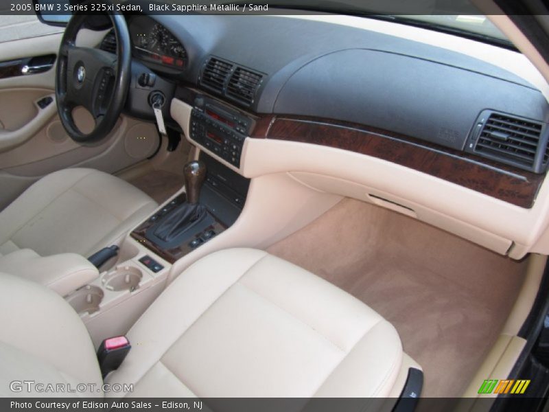 Black Sapphire Metallic / Sand 2005 BMW 3 Series 325xi Sedan