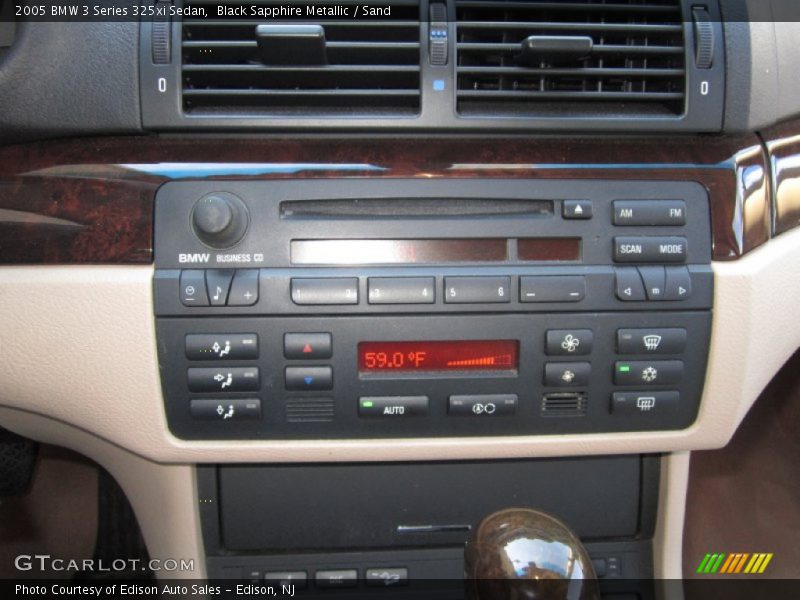 Black Sapphire Metallic / Sand 2005 BMW 3 Series 325xi Sedan