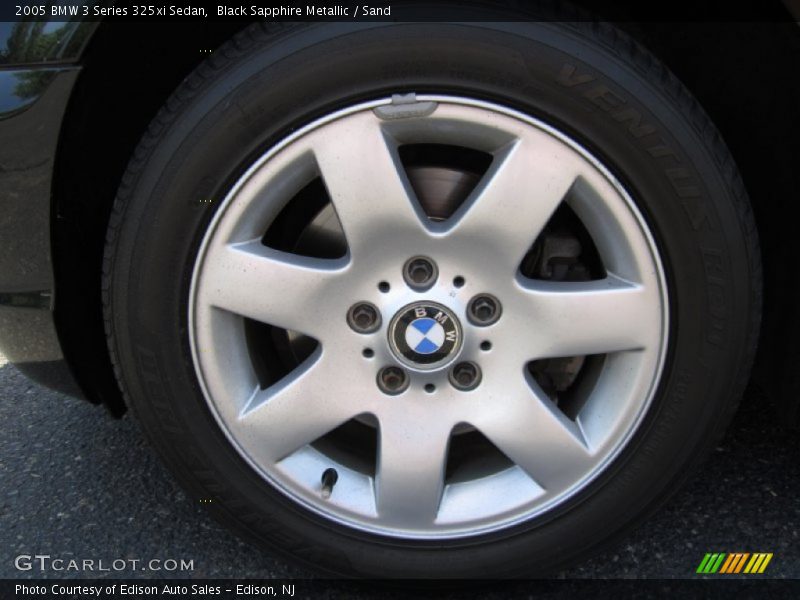 Black Sapphire Metallic / Sand 2005 BMW 3 Series 325xi Sedan