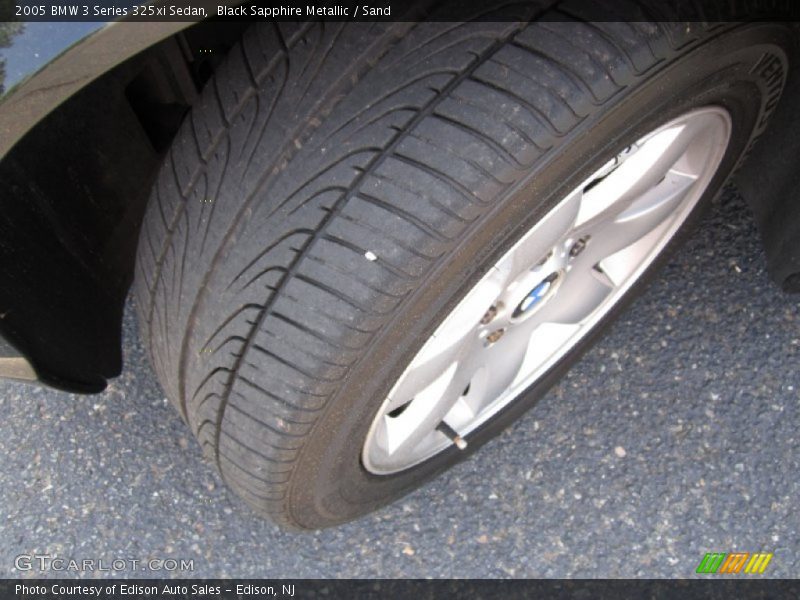 Black Sapphire Metallic / Sand 2005 BMW 3 Series 325xi Sedan