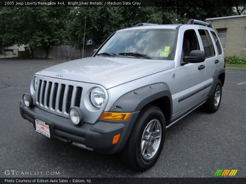 Bright Silver Metallic / Medium Slate Gray 2005 Jeep Liberty Renegade 4x4