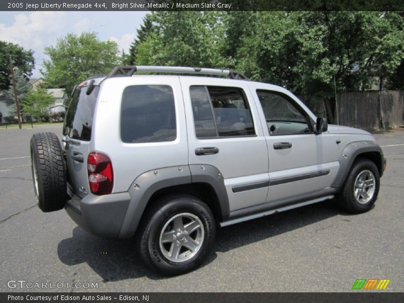 Bright Silver Metallic / Medium Slate Gray 2005 Jeep Liberty Renegade 4x4