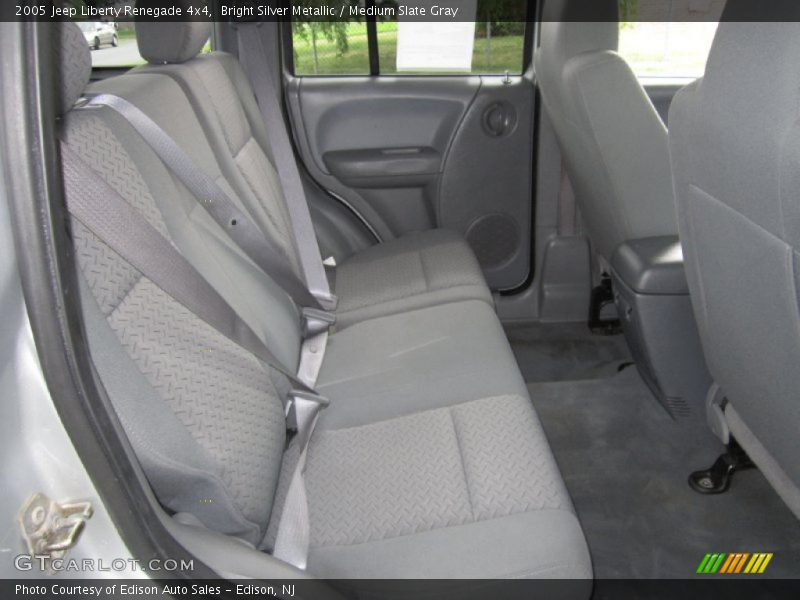 Bright Silver Metallic / Medium Slate Gray 2005 Jeep Liberty Renegade 4x4