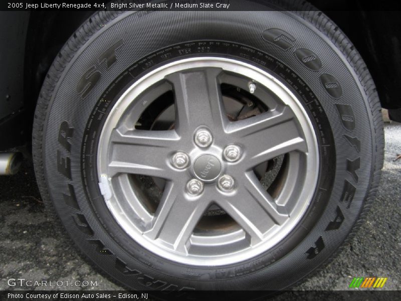 Bright Silver Metallic / Medium Slate Gray 2005 Jeep Liberty Renegade 4x4