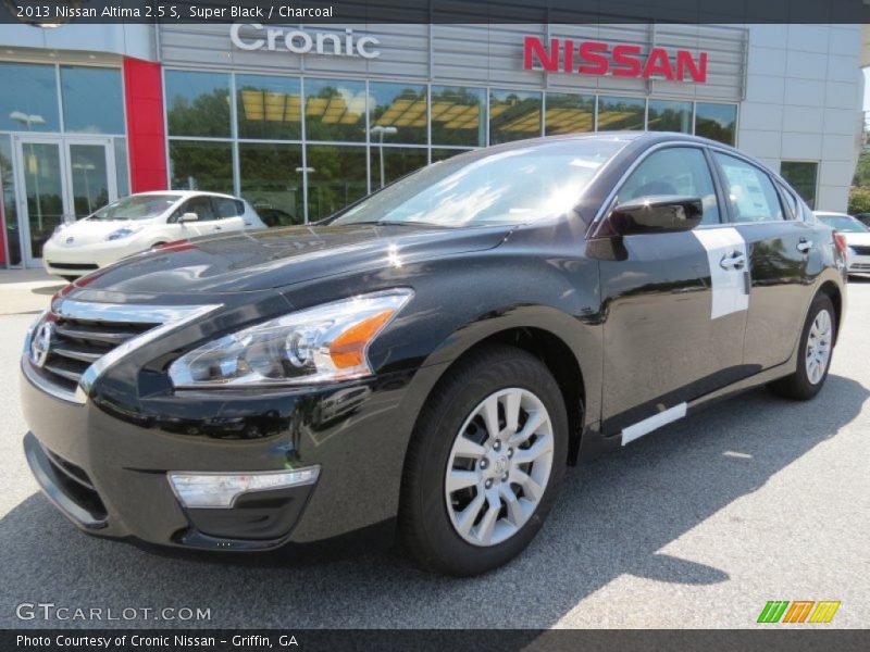 Super Black / Charcoal 2013 Nissan Altima 2.5 S