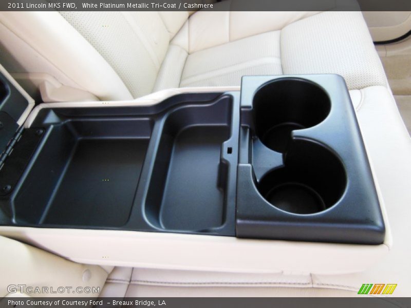 White Platinum Metallic Tri-Coat / Cashmere 2011 Lincoln MKS FWD