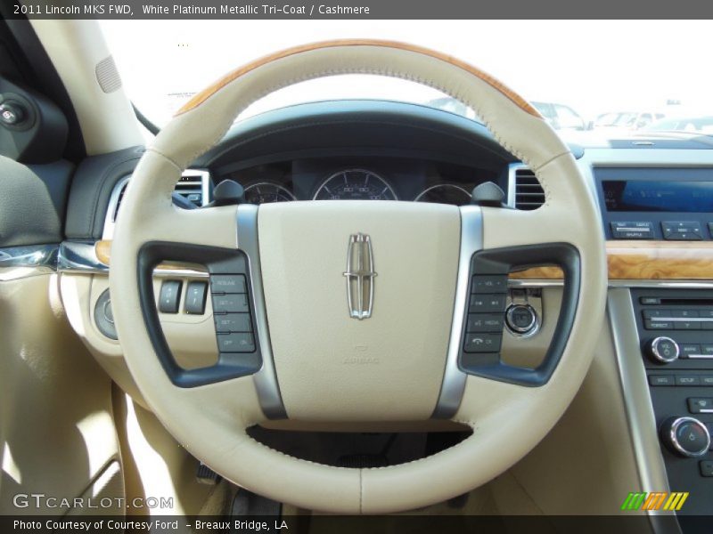 White Platinum Metallic Tri-Coat / Cashmere 2011 Lincoln MKS FWD