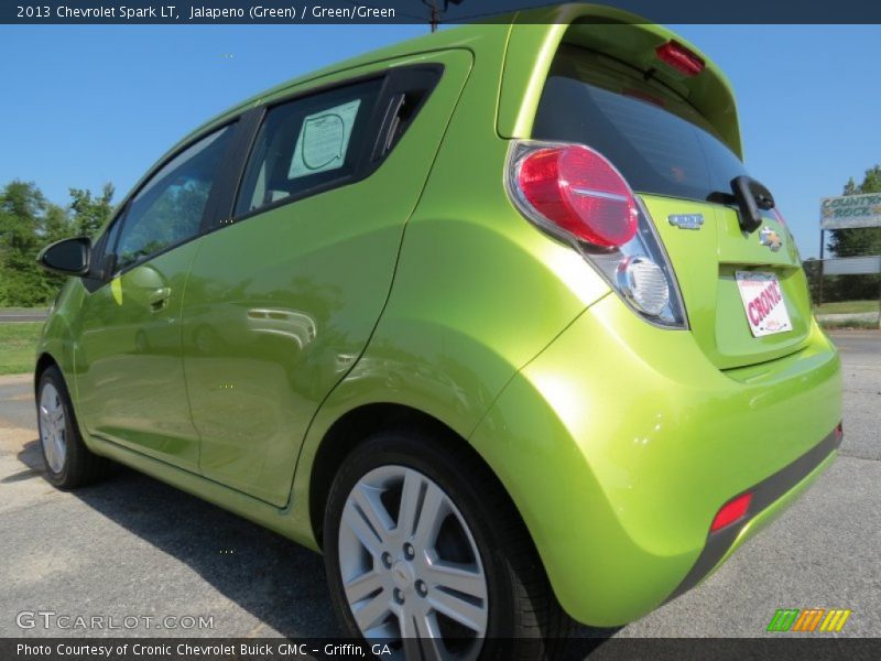 Jalapeno (Green) / Green/Green 2013 Chevrolet Spark LT