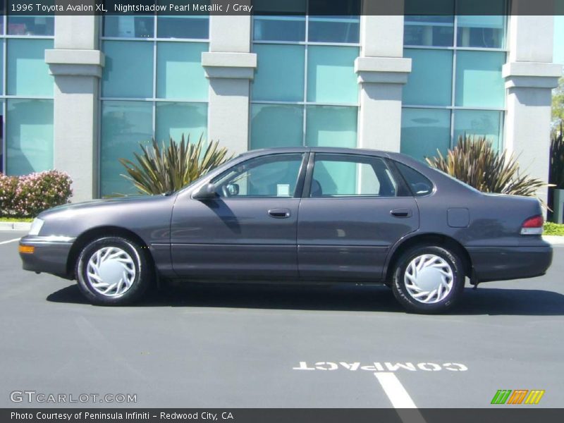 Nightshadow Pearl Metallic / Gray 1996 Toyota Avalon XL