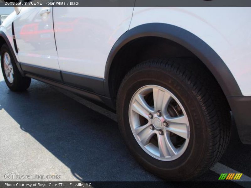 Polar White / Black 2008 Saturn VUE XE