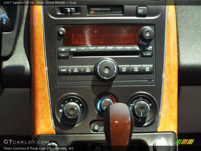 Silver Nickel Metallic / Gray 2007 Saturn VUE V6