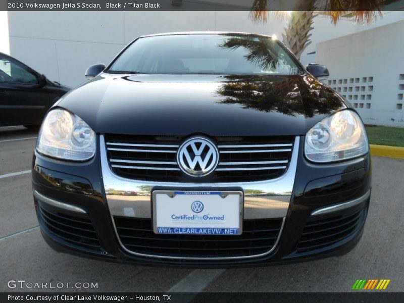 Black / Titan Black 2010 Volkswagen Jetta S Sedan