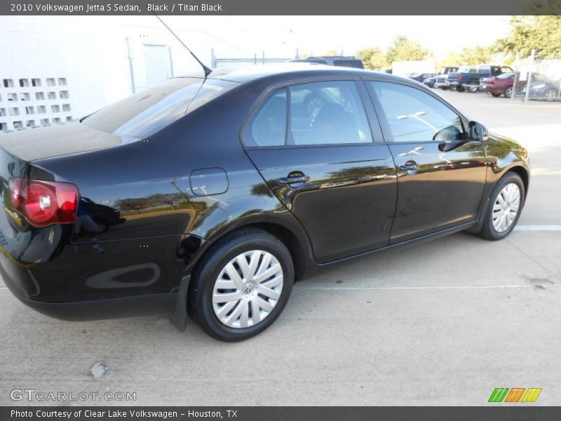 Black / Titan Black 2010 Volkswagen Jetta S Sedan