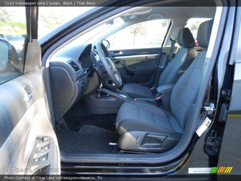 Black / Titan Black 2010 Volkswagen Jetta S Sedan