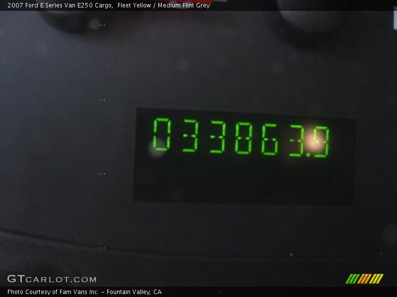 Fleet Yellow / Medium Flint Grey 2007 Ford E Series Van E250 Cargo