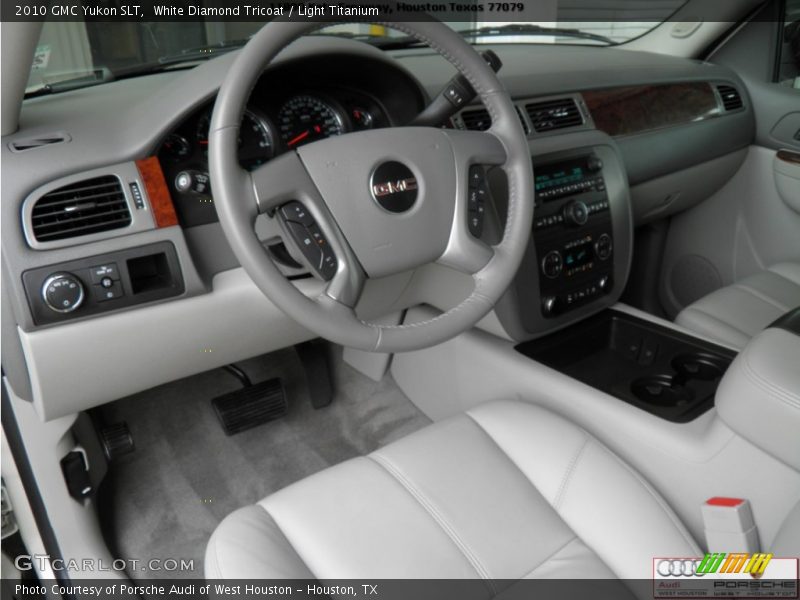 White Diamond Tricoat / Light Titanium 2010 GMC Yukon SLT