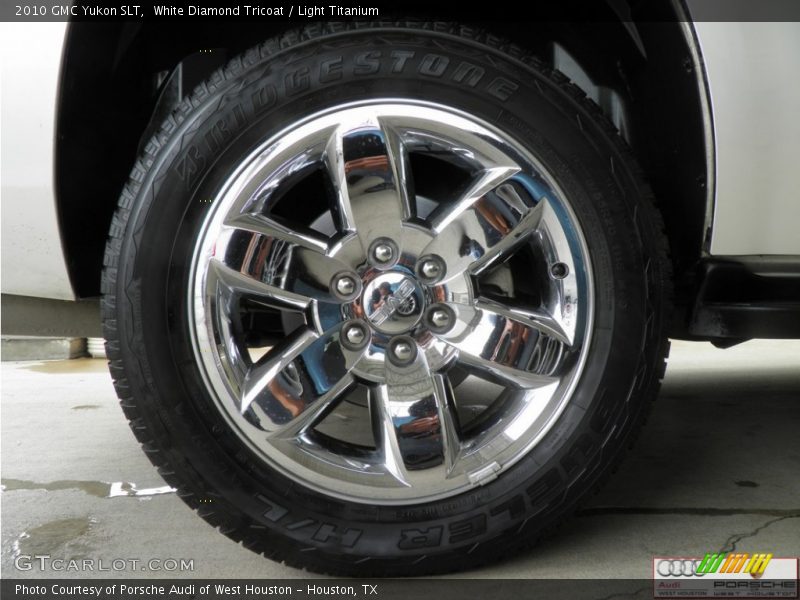 White Diamond Tricoat / Light Titanium 2010 GMC Yukon SLT