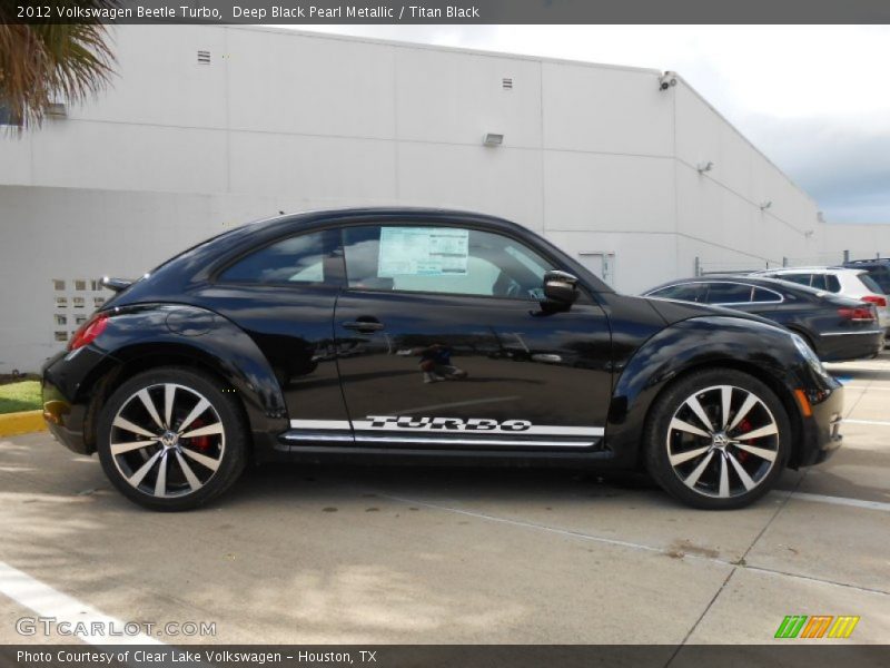 Deep Black Pearl Metallic / Titan Black 2012 Volkswagen Beetle Turbo