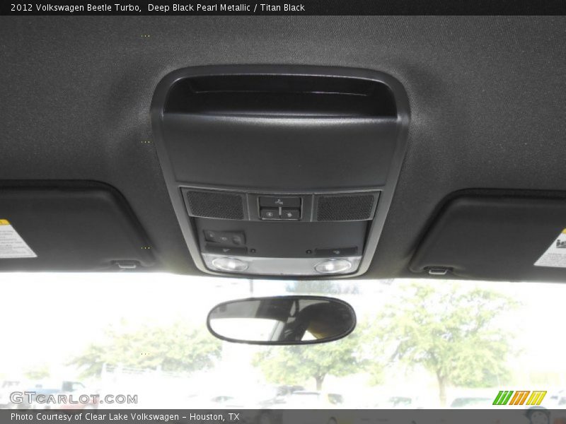 Deep Black Pearl Metallic / Titan Black 2012 Volkswagen Beetle Turbo