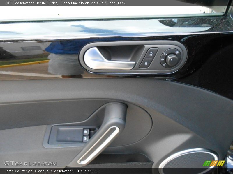 Controls of 2012 Beetle Turbo