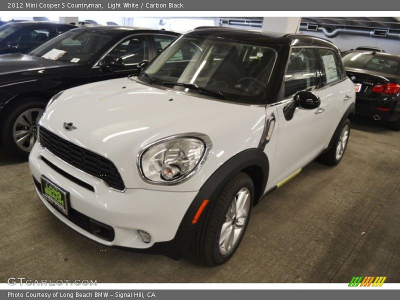 Light White / Carbon Black 2012 Mini Cooper S Countryman