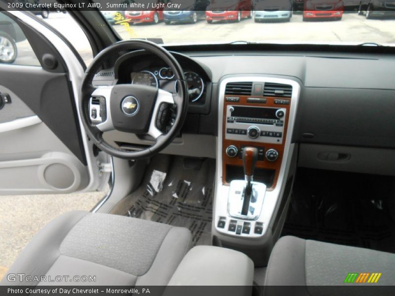 Summit White / Light Gray 2009 Chevrolet Equinox LT AWD