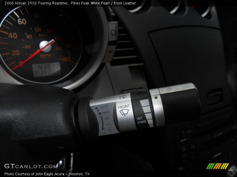 Controls of 2006 350Z Touring Roadster