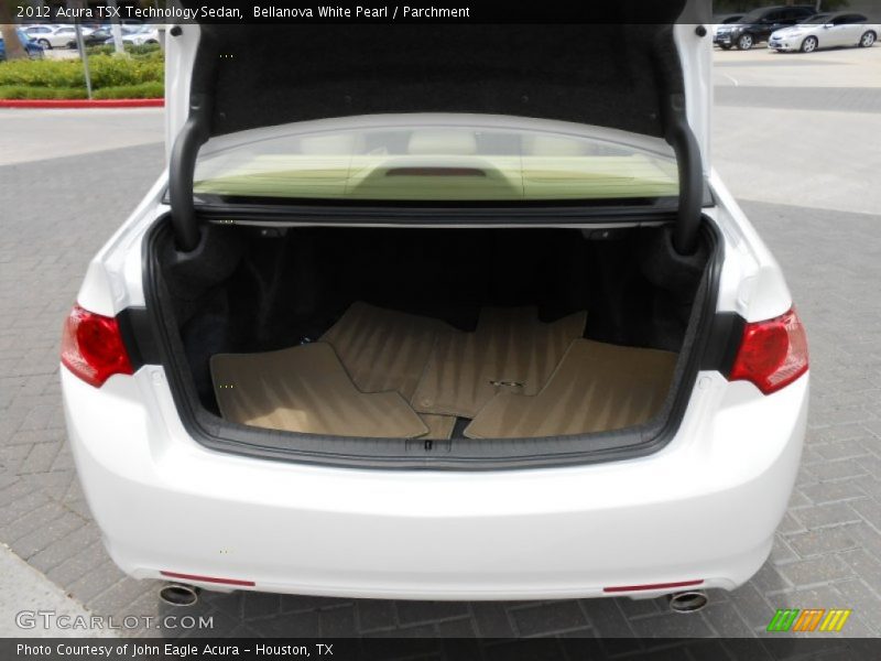 Bellanova White Pearl / Parchment 2012 Acura TSX Technology Sedan