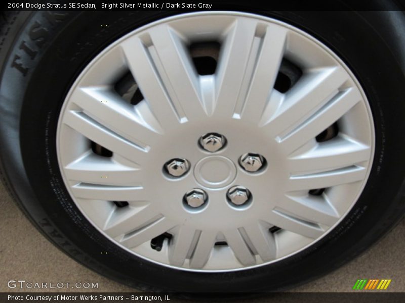 Bright Silver Metallic / Dark Slate Gray 2004 Dodge Stratus SE Sedan
