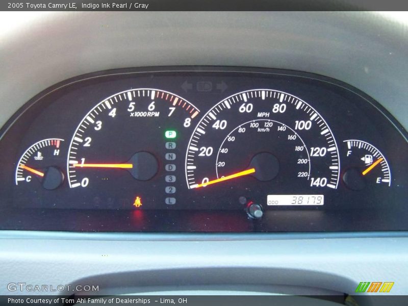 Indigo Ink Pearl / Gray 2005 Toyota Camry LE