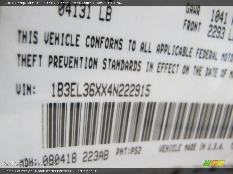 Bright Silver Metallic / Dark Slate Gray 2004 Dodge Stratus SE Sedan