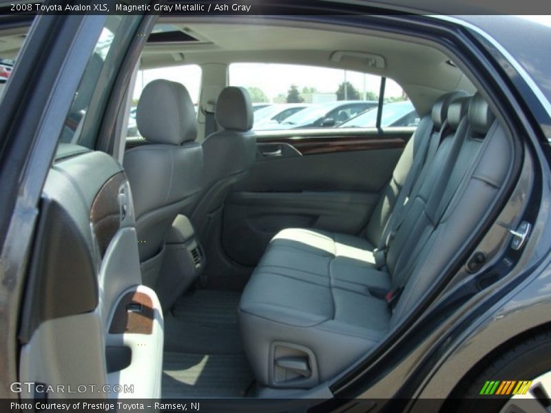 Magnetic Gray Metallic / Ash Gray 2008 Toyota Avalon XLS