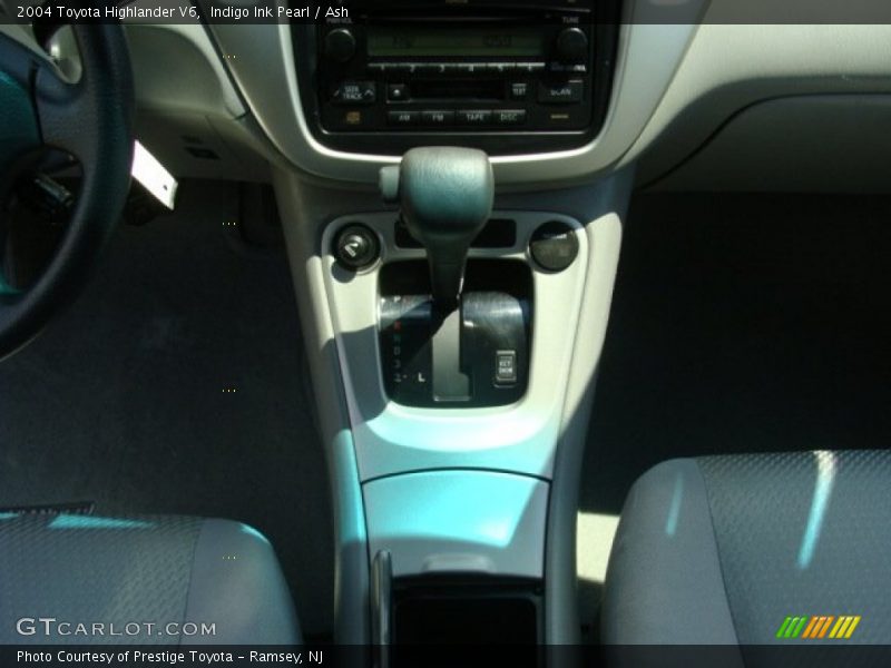Indigo Ink Pearl / Ash 2004 Toyota Highlander V6