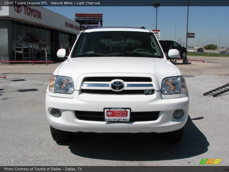 Natural White / Light Charcoal 2005 Toyota Sequoia SR5
