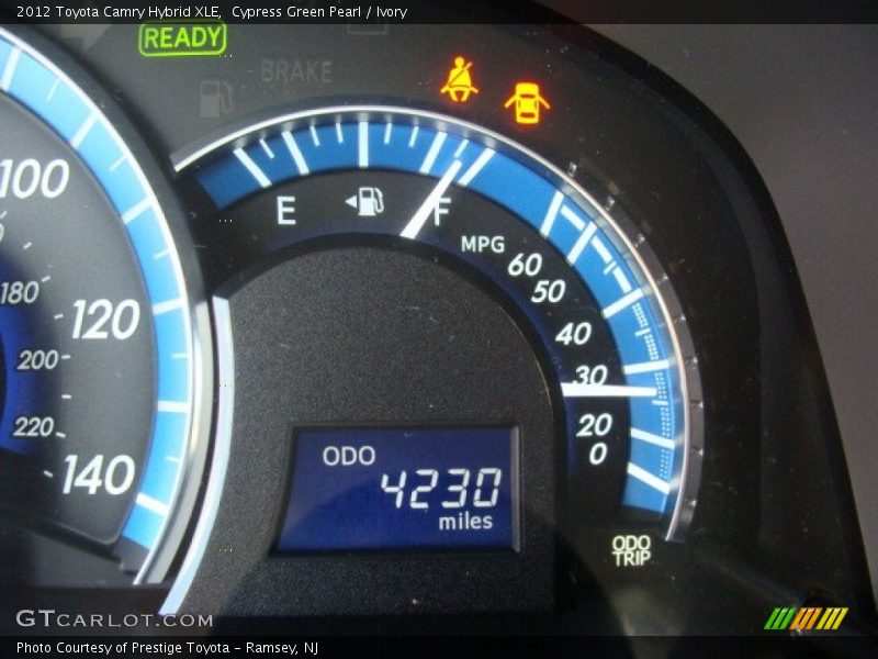 Cypress Green Pearl / Ivory 2012 Toyota Camry Hybrid XLE